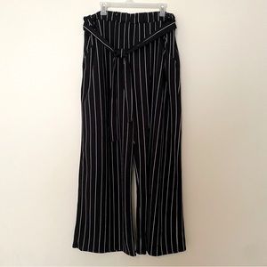 Emi & Joe Women’s Black & White Pinstriped Wide Leg Pants | Plus Size | Size 2X